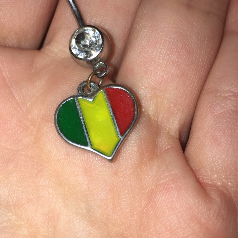 Belly button ring - Picture 2 of 2